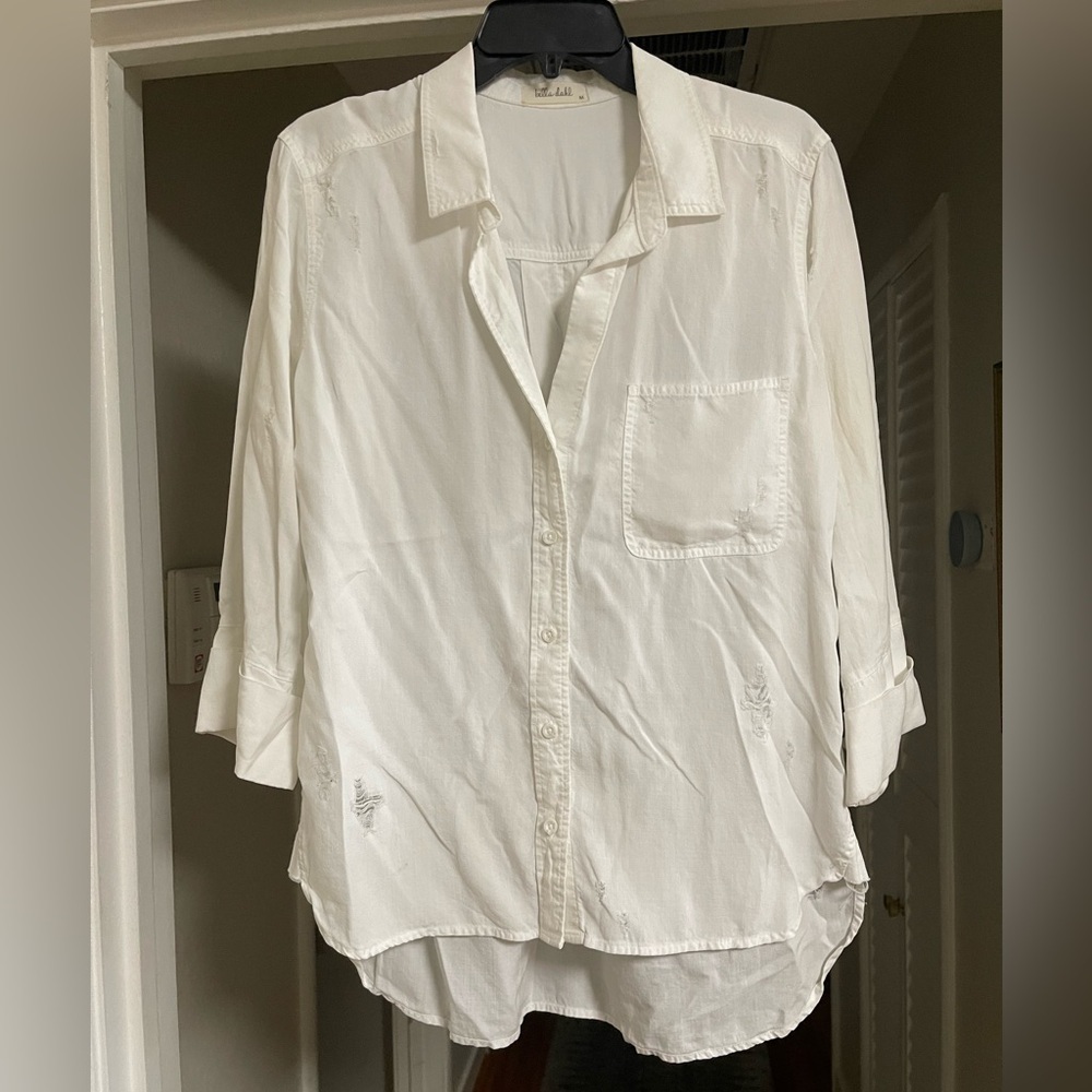 Bella Dahl Ripped Shirt Tail Button Down White EUC - Picture 5 of 14